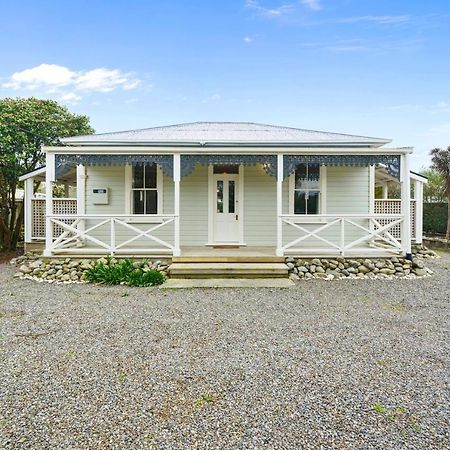 Pendreigh Cottage - Martinborough Holiday Home ภายนอก รูปภาพ