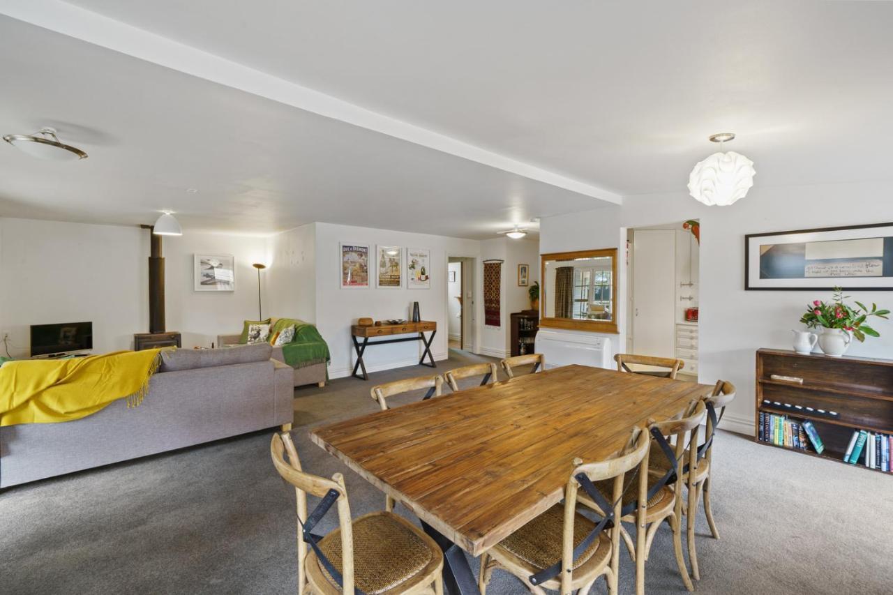 Pendreigh Cottage - Martinborough Holiday Home ภายนอก รูปภาพ